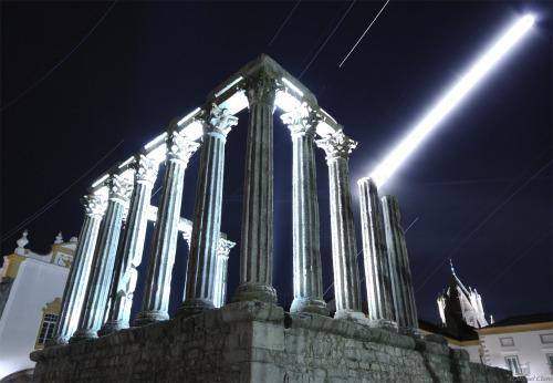 kyrahphotos:Templo de Diana de noite ,Évora ,Portugal/ Diana’s Temple at night ,Évora Portugal / rom