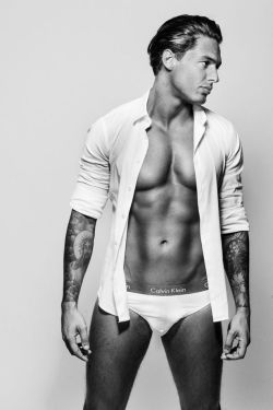 Hot Male Celebs In Underwear