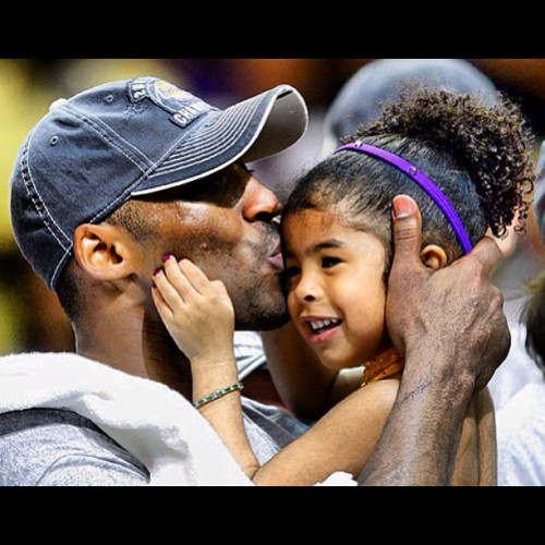 “Happy Birthday to my Gianna, Gigi, Viva Boom. Time has wings. #fatherslove #daddysgirl #babymamba #taurus instagram.com/p/YxiMZXxNqd/
— Kobe Bryant (@kobebryant) May 1, 2013”