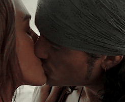 asheathes:  You’re Elizabeth. He who stabs the heart of the captain must take over