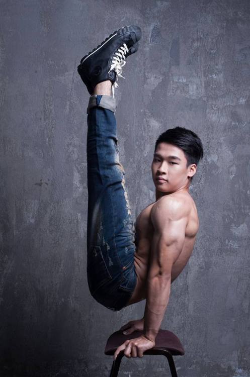 ikadongo:Vietnam Gymnasts in Dep Magazine越南體操運動員(1am/Oct21)