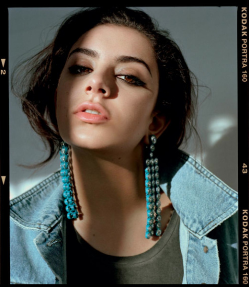 fuckyesxcx:  Charli XCX for V Magazine 