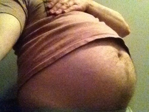 schlago:  growingballgut:  Really out-did myself at dinner this evening!  Wow super belly