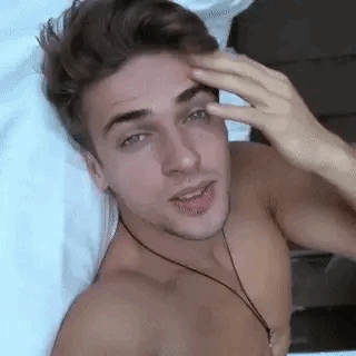 hypnoticeyesandlips:  