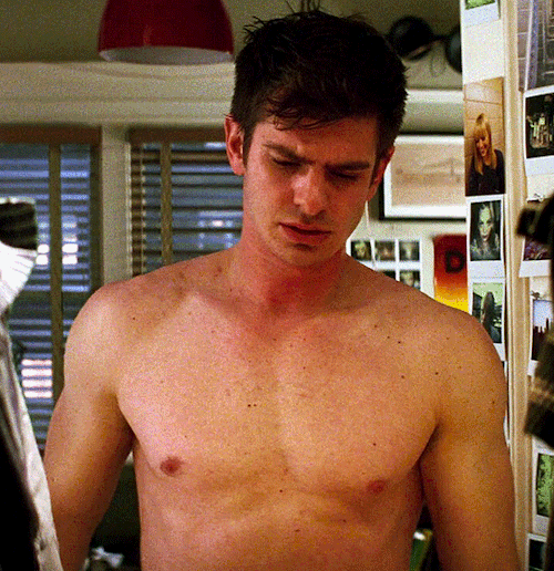 ANDREW GARFIELD As Peter Parker / Spider-Man The Amazing Spider-Man 2 (2014) Dir. Marc Webb