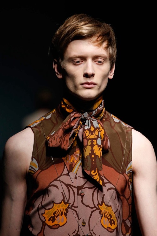 styleophile:Gucci FW2015 details