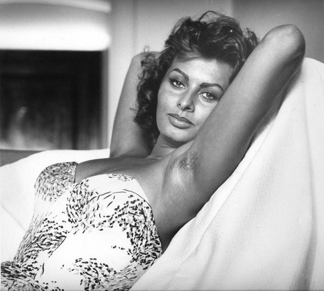 runningbare711:  Sophia Loren 