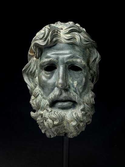 ancientbeardart:Head of Poseidon / Antigonos Doson227–221 BCE“His identity was unclear until an exce