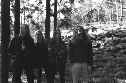 Sex colourbars:  Old Darkthrone  pictures