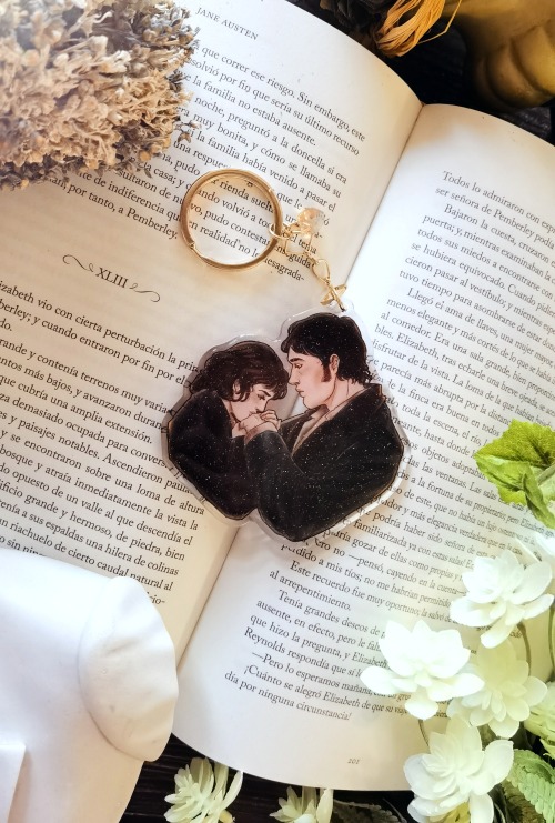 “Your hands are cold”Pride and Prejudice keychain, Darcy and Lizzy! Available in my etsy store