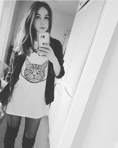 @franbromley rocking her#streetpussy tee as a dress - looking good giiiiiiirl(we still have lots of 