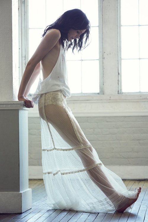 momongamon:  Kate Bogucharskaia by Colin Leaman
