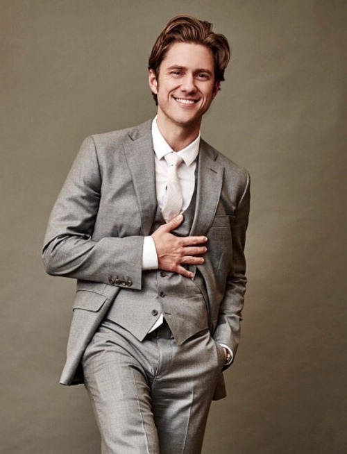 imgladtobeonyourteam: Aaron Tveit of FOX’s ‘Grease Live!’ poses in the Getty Image