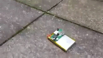 sizvideos:  Why you should never poke a phone battery with a knifeVideo