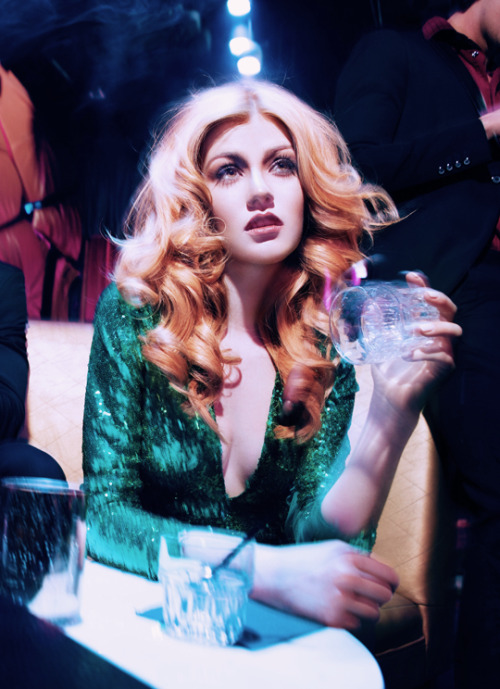 madpetsch:KATHERINE MCNAMARA Black Chalk Magazine (2017)