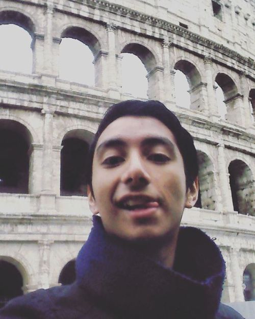 Bongiorno Roma! #travel #vaporeon_sama #rome #italy #coliseum (en Coliseum, Rome, Italy)