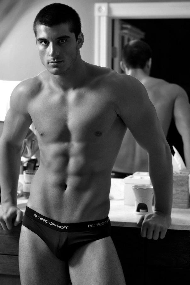 briefsgalore:  Looking for more daily guys in briefs or speedos? Check out and follow