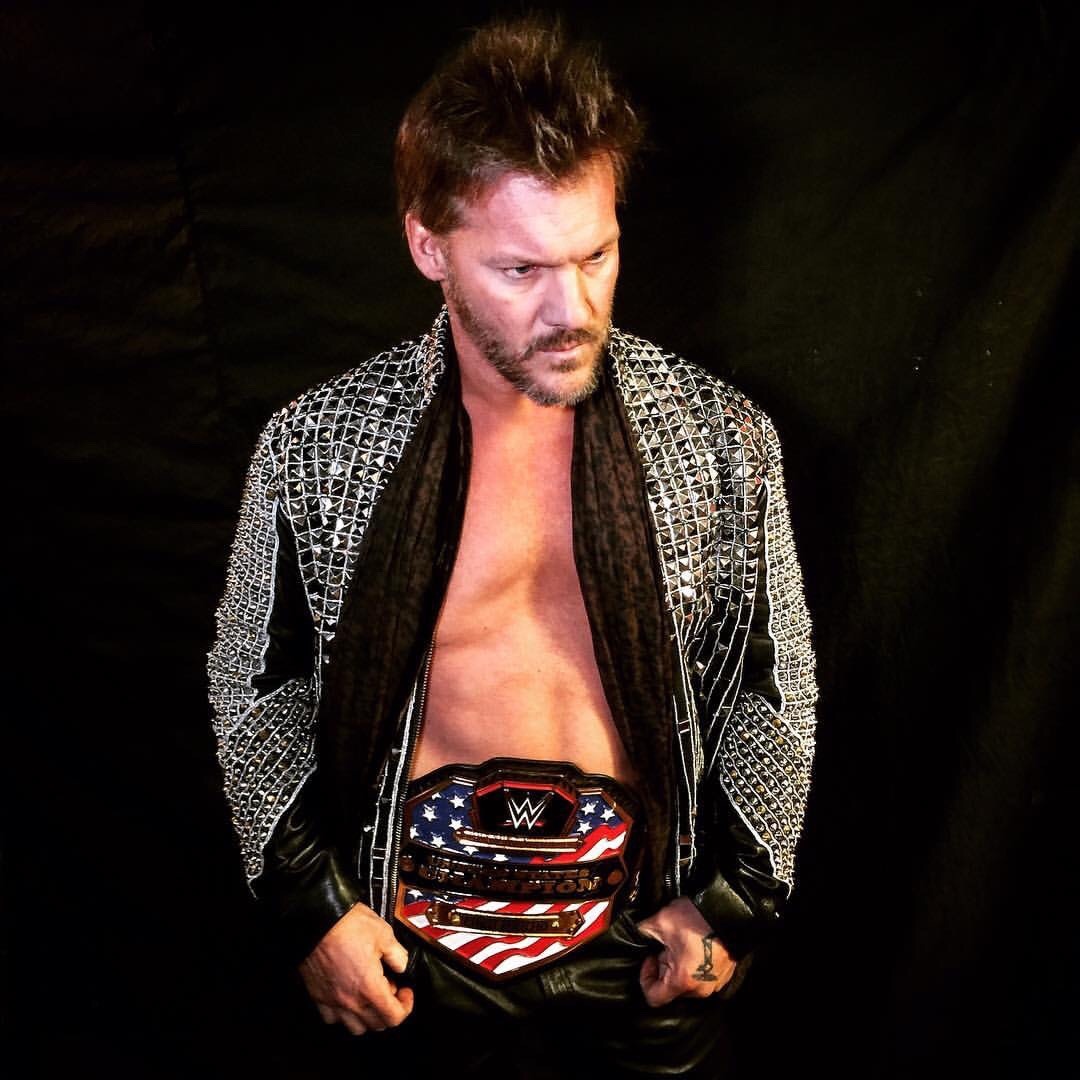 lasskickingwithstyle:wwe: #USChampion @chrisjerichofozzy kicks off #Raw!