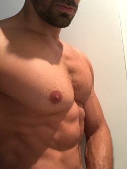 athleticbtmboi:New one just for you! #pecs #abs #muscle #beard