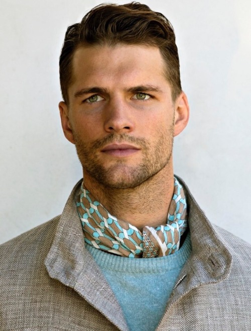 fuckyoustevenpena: He’s NAKED Guess model Tomas Skoloudik by Mariano Vivanco for Uomini