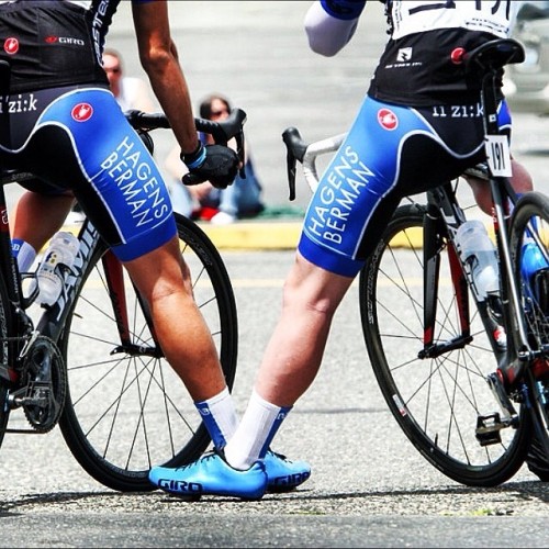 castellicycling: Teammates. Via @sebatri_4