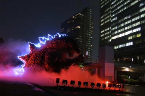archiemcphee:  We aren’t sure how it happened, but Godzilla appears to have gotten stuck while walking through the gardens of Tokyo Midtown. He’s only visible from about the waist up (Godzilla has a waist, right?) along with a portion of his tail.