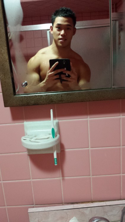 quads-for-the-gods:  I’m sorry.  