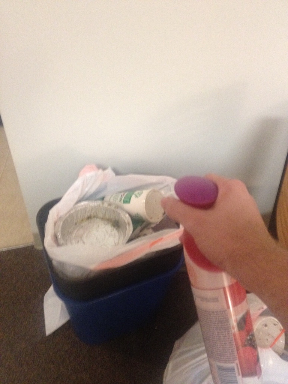 fantasticplaneteer:   Can’t have dirty garbage 