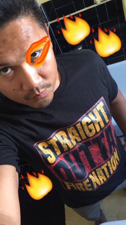 rufiozuko:It’s so damn hot in LA, I’m comin #StraightOutta #Firenation! Get the tees at: shop