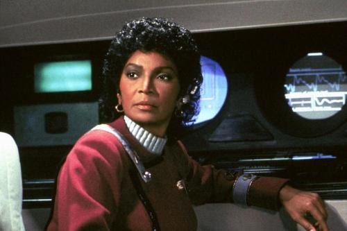 superheroesincolor:  RIP Nichelle Nichols (December 1932 – July 2022)“US actor Nichelle Nichols, who achieved worldwide fame and broke ground for Black women while playing Lt Uhura in the original Star Trek TV hit in the 1960s, has died at 89, her