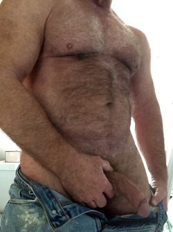 jrodrig8:  mikesmeatmarket:  Gimme some!  Take me with that cock SIR 