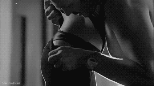 Pulling Down a Girl’s Pants and Kissing Her BodyView Post