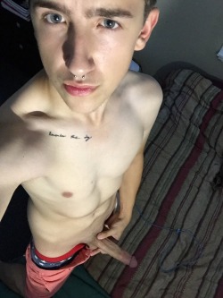 twinkyandhorny:  .