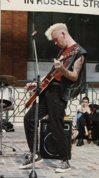 fuckyeahpsychobillyboys:  Klingonz, Covent Garden ‘94 