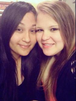 chubby-bunnies:  My bestie and I (on the right)   &lt;3