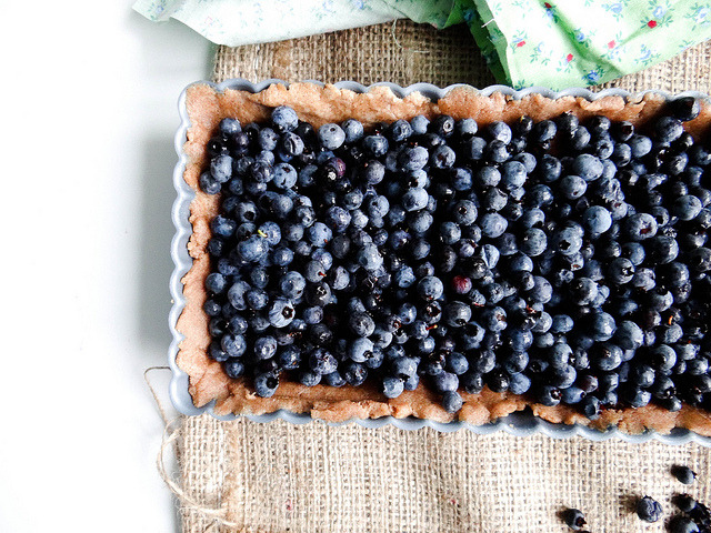 veganfoody:  Blueberry Crumb Tart 