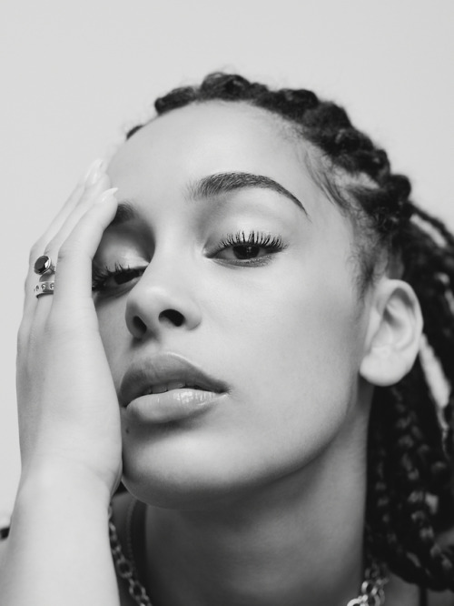 geordiewood:Jorja Smith for The Cut (2018)