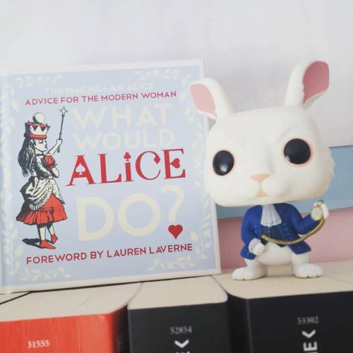 Well, well? A very cute book ♡ #alicesadventuresinwonderland #alice #advice #mctwisp #funkopop #boo