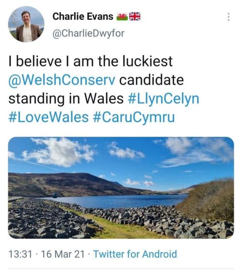 This fuck went to the reservoir that drowned Tryweryn, took a pic, and posted this.