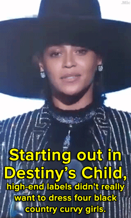 this-is-life-actually:Watch: Beyoncé pays tribute to her style icon in her CFDA acceptance speech: H