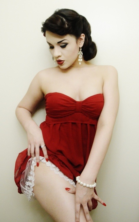 Lady in red Follow ~*~Selena Kitt~*~ on Tumblr #selena kitt #erotic #sexy #red #model