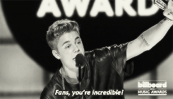 mmistletoe:  Justin accepting the Milestone Award, Billboard Awards 2013 