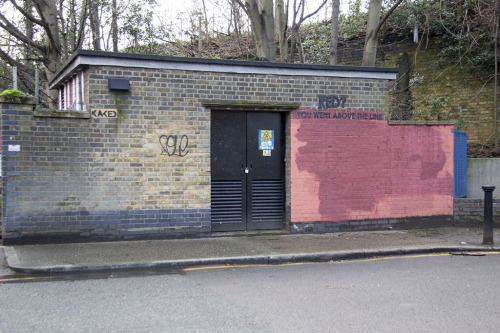 nothingbutthedreams: thewightknight:  A British graffiti artist’s year-long battle with a local council – and  how that squabble transformed an otherwise unremarkable brick building –  has been recorded in a gloriously amusing photo series. (x)