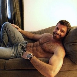 hotnhairyhunks:mrteenbear:  Please tag the