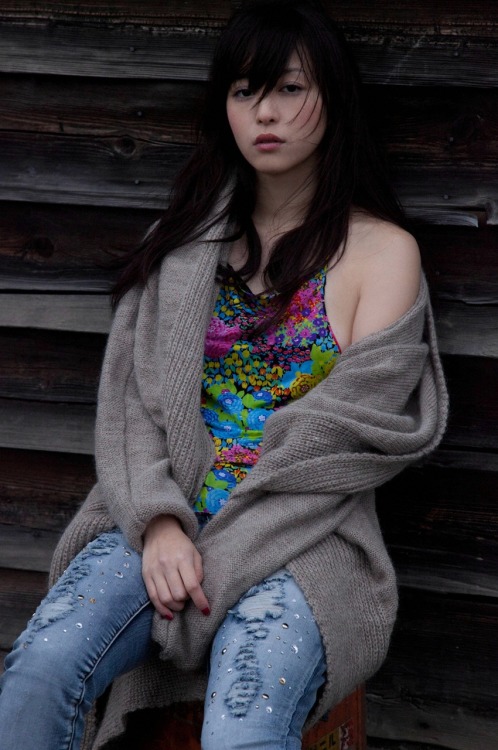 chong2-ho1: Mayuko Iwasa　:  岩佐真悠子