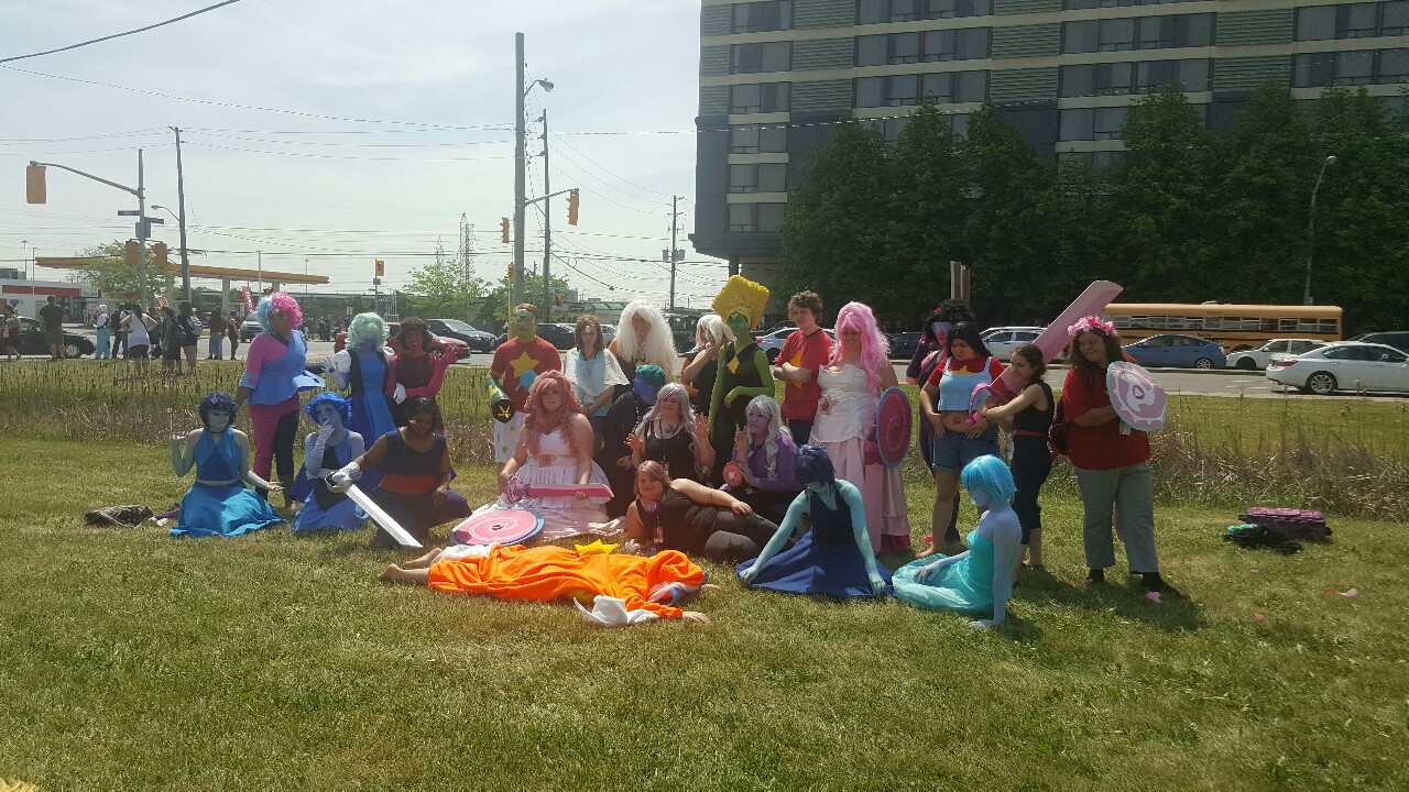 plekleyostrich:  Steven Universe Saturday photoshoot part 2! I was the Blue Pearl!