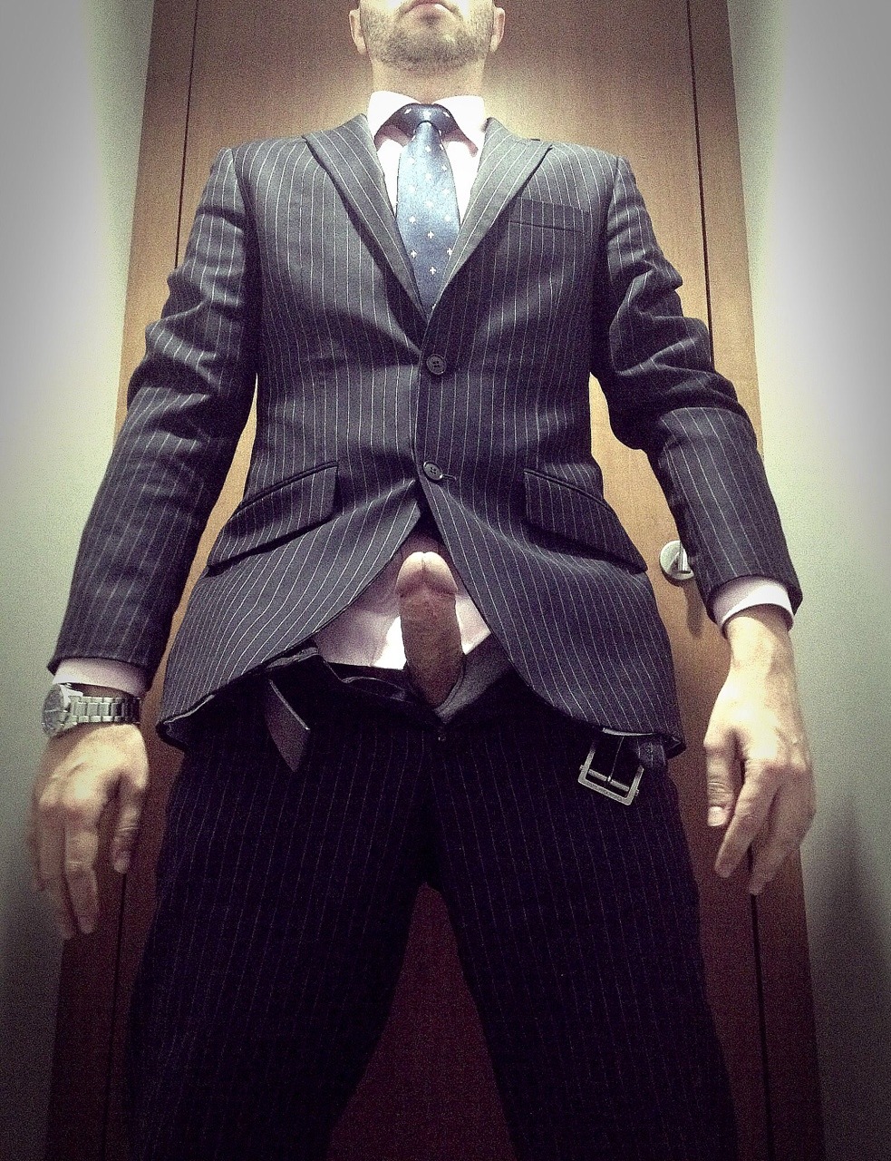 johnnybvlgari: Yesterday’s suit of the day…with or without trousers? With or