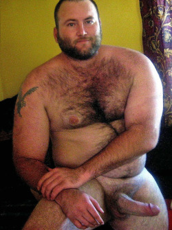 deafbear:  loadbearingballs:Get your cock