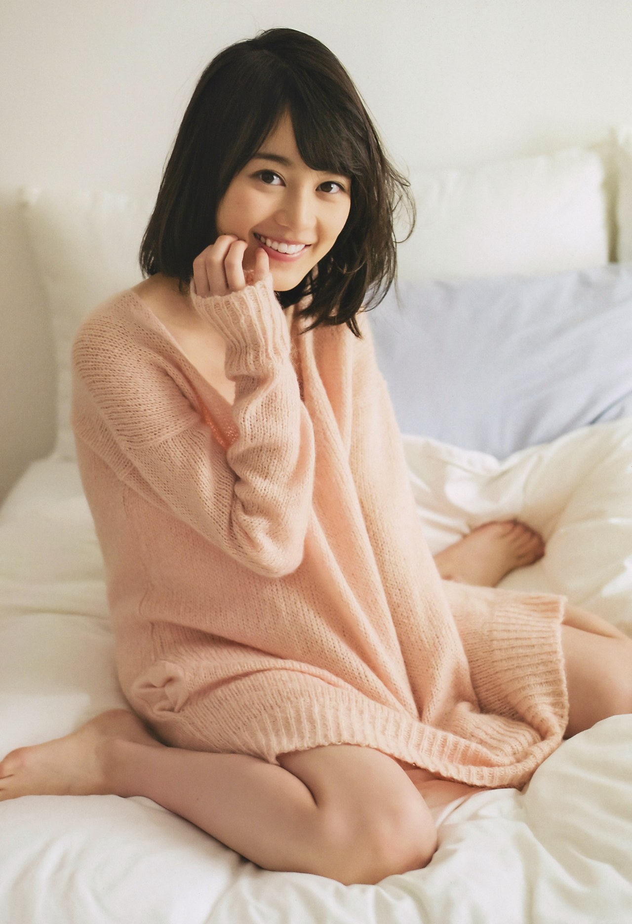 46wallpapers:    Erika Ikuta - 1st Photobook “Tenchou(Modulation)”   