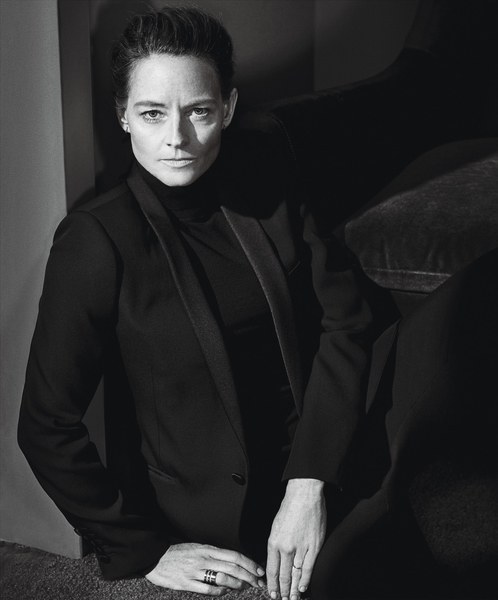 les-silence-des-agneaux:Jodie Foster by Mario Sorrenti for W Magazine